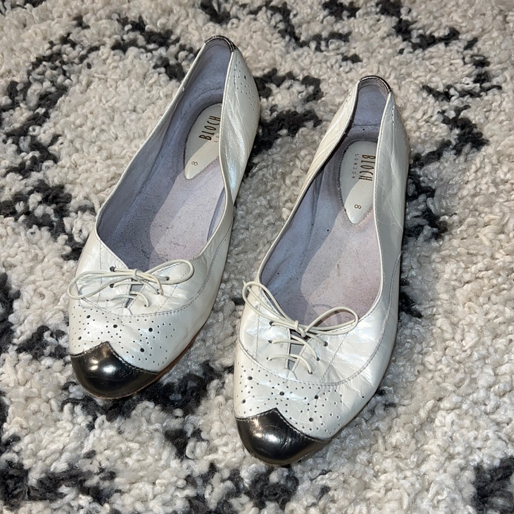 Bloch Cream & Gun Metal flats Size 8